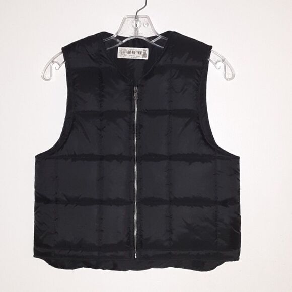 Nine Ninety Nine Black Puffer Vest Size Large - Picture 1 of 5